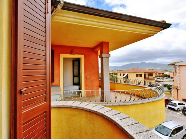 Appartamento di lusso con veranda e posto auto – Valledoria – Nord Sardegna