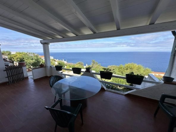 Villetta con giardino vista mare in vendita a Castelsardo